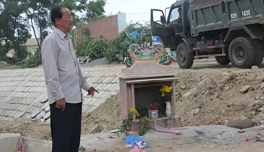 Locals Build Shrine at Haunted Bridge